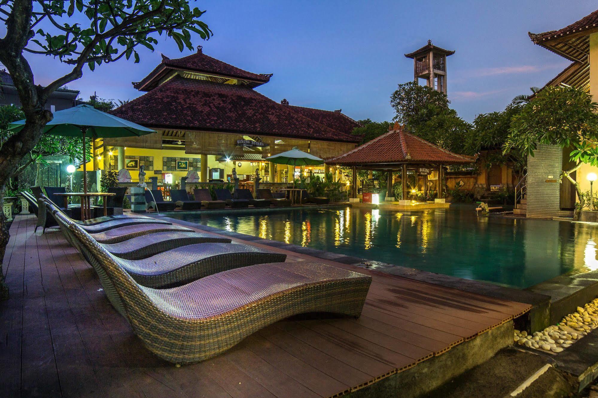 Bakung Beach Resort Kuta  Exterior photo